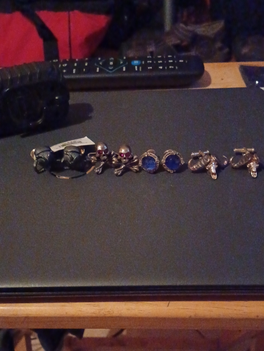 Deakin & Francis Silver Tone Novelty Cufflinks and Studs Set